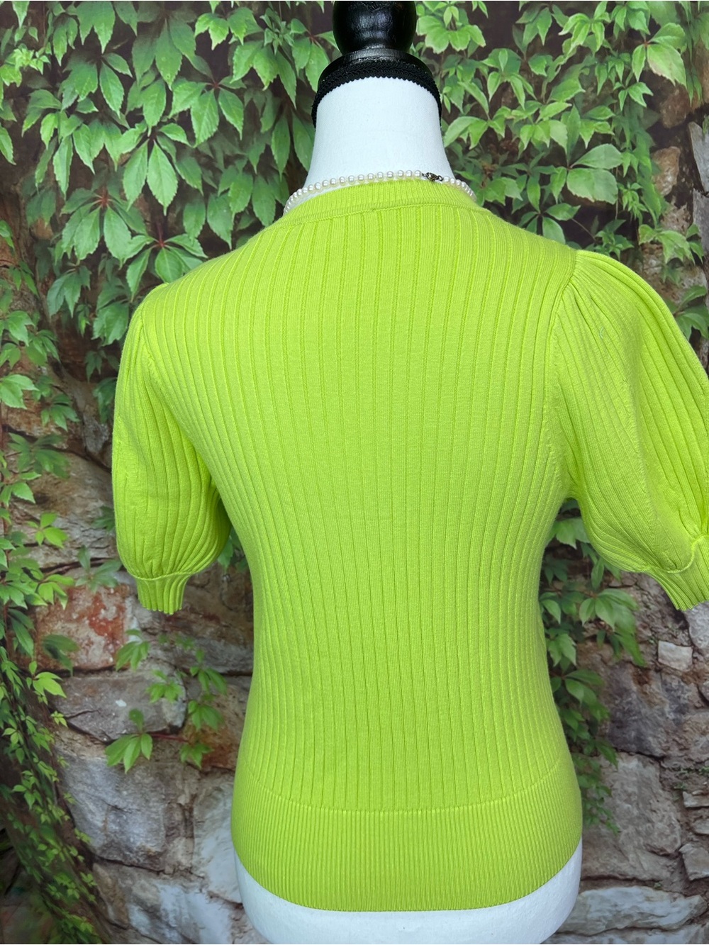 TED BAKER Chartreuse Green Rib Knit Fitted Puffy Sleeve Crewneck Sweater, 0/XS - Picture 8 of 13